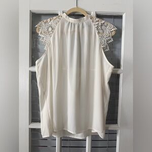 Express Women’s XL Ivory Crochet Lace Cap Sleeve Keyhole Back Blouse